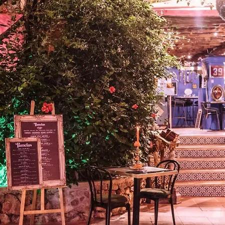 ホテル Pikes Ibiza (adults Only)